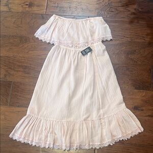 Express Light Pink Off-Shoulder Skirt Set